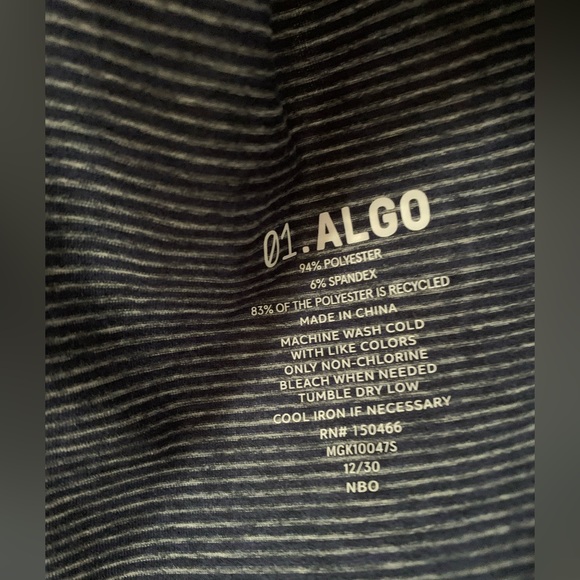 NEW 01.ALGO MENS V NECK TEE SHIRT SIZE: - Picture 5 of 5